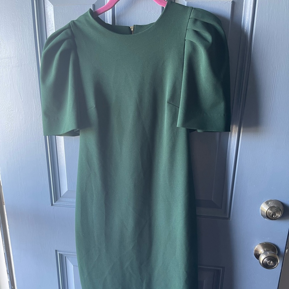 Super cute! Size 4 Calvin Klein dress.